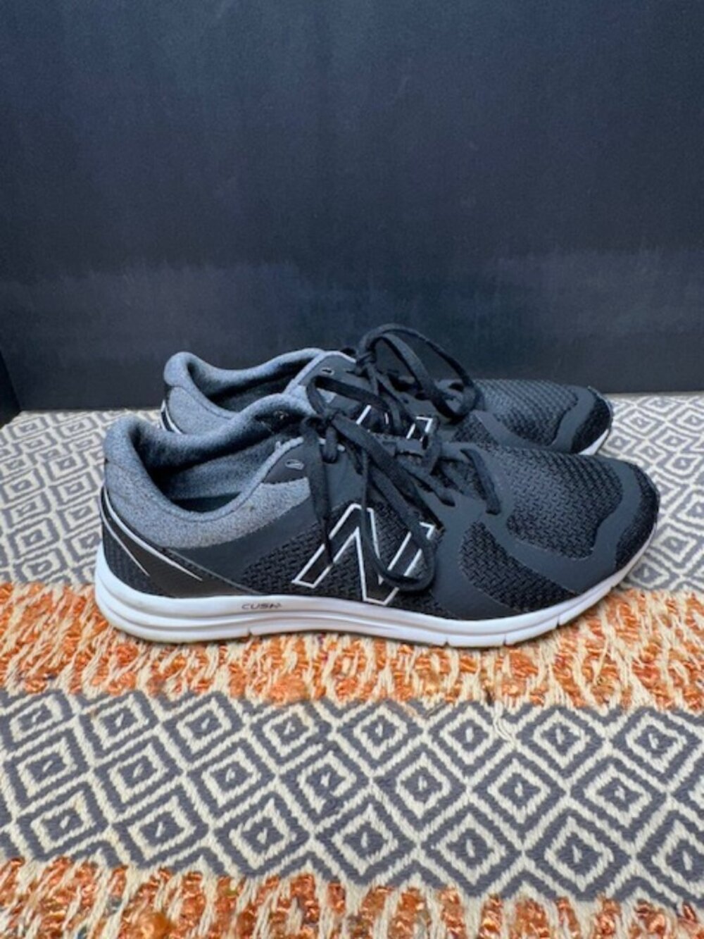 New Balance 635 v2 Woman's Size 10 - Picture 1 of 12
